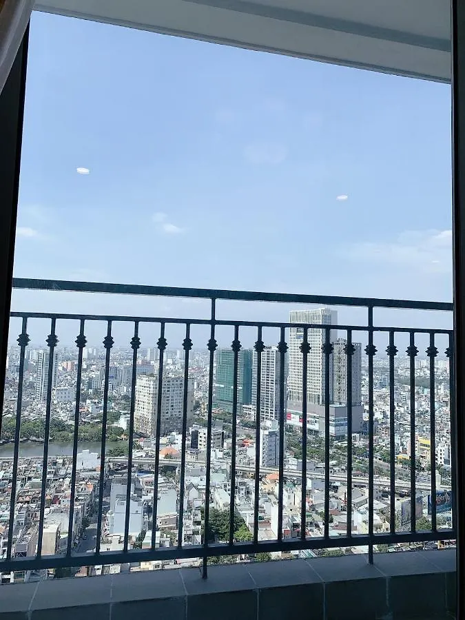 Can Ho Cho Thue O Vinhome Central Park Ho Chi Minh City Apartment