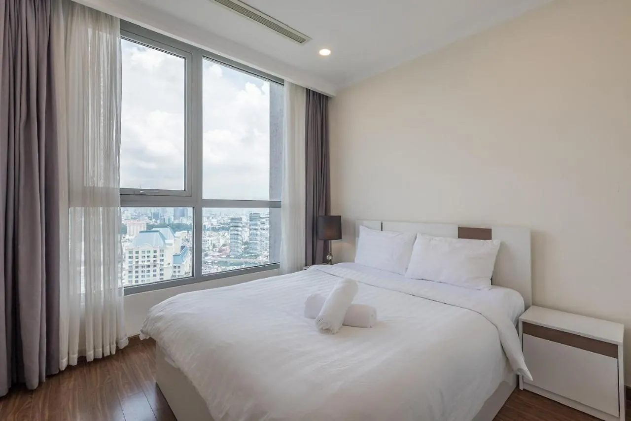 Can Ho Cho Thue O Vinhome Central Park Ho Chi Minh City Apartment