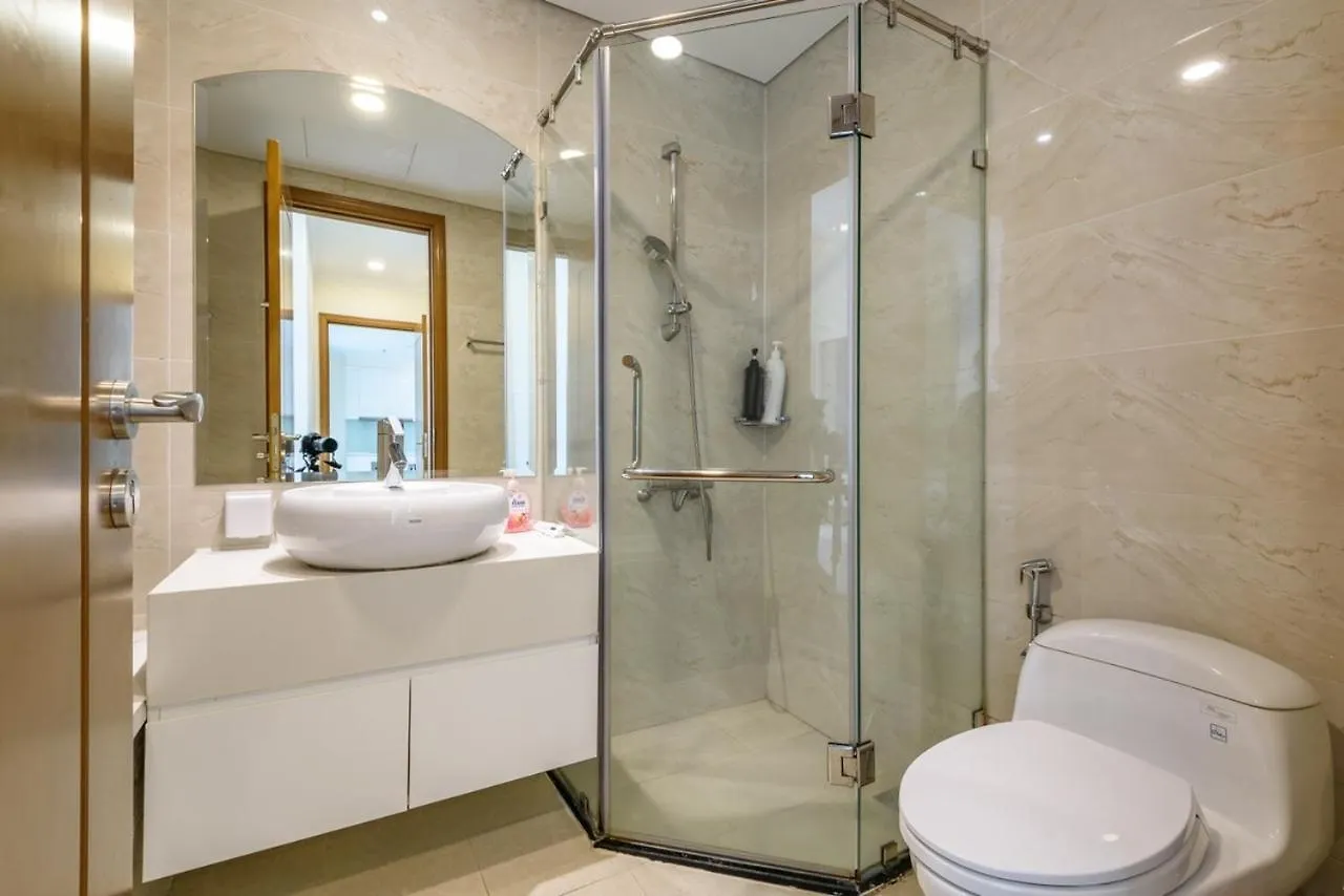 Apartment Can Ho Cho Thue O Vinhome Central Park Ho Chi Minh City