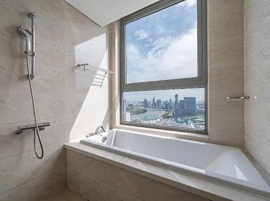 Can Ho Cho Thue O Vinhome Central Park Ho Chi Minh City Apartment
