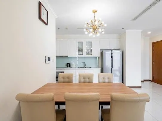 Apartment Can Ho Cho Thue O Vinhome Central Park Ho Chi Minh City