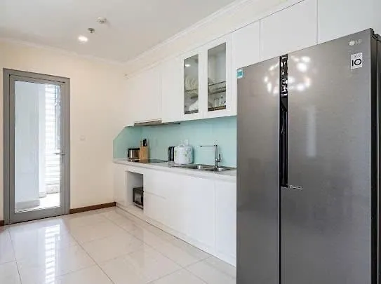 Can Ho Cho Thue O Vinhome Central Park Ho Chi Minh City Apartment